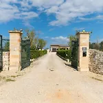 Villa Alexander Con Piscina By Wonderful Italy
