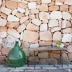 La Casa Del Mirto