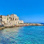 Dimora Nel Palazzo Ducale With Private Parking