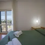 Riva Di Paradiso Apartments - Happy Rentals