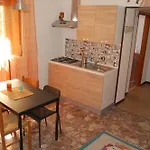 Cooee Surf House And Hospitality