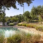 Trulli Alla Fontanella, Con Piscina Privata