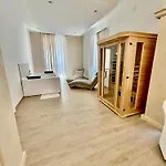 Bed E Suite Domar