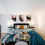 Liz Apartment