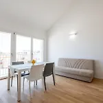 Loft Mare Seafront Modern Stay