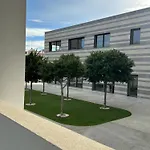 Diamond Luxury House