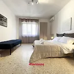 Bari Rooms Central Station