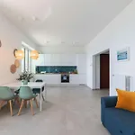 L'Affaccio Al Mare - Cozy Apartment By The Sea