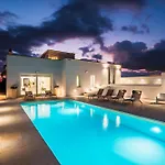 Dimora Solaris 6, Emma Villas