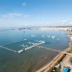 Villetta Fronte Mare White Beach