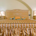 The Crown Palace - Gallipoli