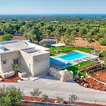 Villa With Swimming Pool Over The Sea, Puglia, Carovigno