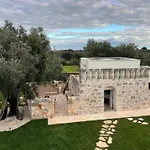 Emerald Suites - Villa Emerald