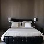 B&B Agora