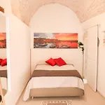 Room 20 - Piccola Camera In Pietra Bianca