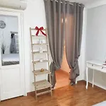 Cozy Apartment Taranto 35 M² + Parking