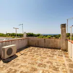 Awesome Home In Manduria With Kitchen