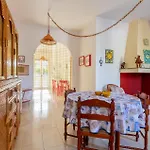 Cozy Home In Torre Specchia Ruggeri With Kitchen