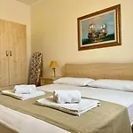 Yellow Beachfront House 60 M By Salento Prime