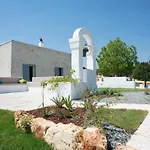 Poolside Holiday Home Near Cisternino