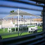 Aurora Beach & Suite