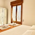 Front Beach Apartments Rose Superiore