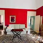 Casa Diana, Storia E Relax