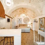 Casa Bixie Old Town Of Ostuni Puglia
