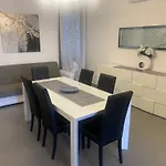 Slim House