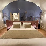 Palazzo Dogali Suites Collection