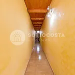 Coral Bay Apartment