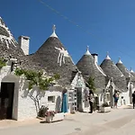 Villa Lvm San Vito Dei Normanni Br Italy