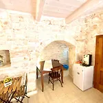 Trulli Lovely