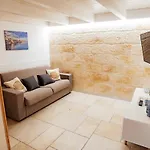 Avita Mare