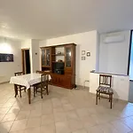Elda House