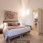 Rubichi 6 - Old Town Apartment Sit
