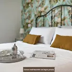 La Galla House - Sit Rooms