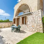 Gli Archi Family Residence