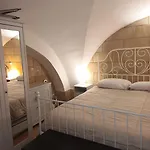 Maison Voltige