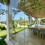 Villa M