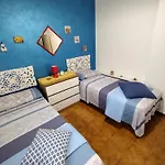 Casa Claude