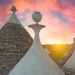 Trulli Nigri Holidays