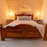 Trulli Nigri Holidays