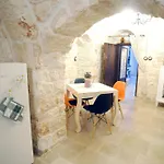 Casa Vacanze - Al Ma Chlo'