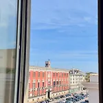Best Stay-Theatre Suite Apartment