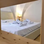 Duca Primo - Historic Center - By Just Houses Srl