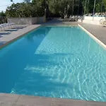 Ferienhaus Mit Garten Und Kinderschwimmbad