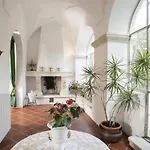 Antica Villa La Viola, Suite With Private Pool