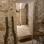 Laura Stone Room