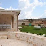 Trullo Amato With Private Pool Near Cisternino
